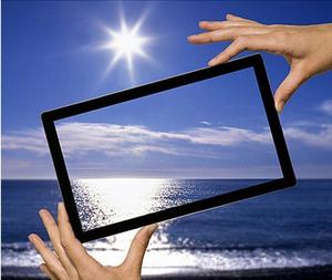 Özelleştirilmiş 1mm <span class=keywords><strong>1.8mm</strong></span> 2mm 3mm dokunmatik ekran düşük demir temizle temperli cam Lcd ekran ekran