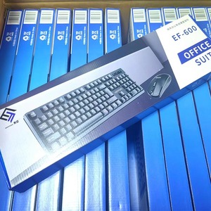 ゲームやオフィスで使用するためのRgbバックライト付きの人間工学に基づいたデザインの高性能メカニカルキーボード - Product Image 6
