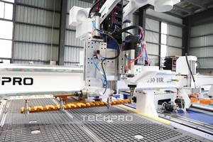 El último enrutador CNC de eje rotativo 5x10 1530 con cambiador de herramientas automático lineal y husillo horizontal a la venta - Product Image 5