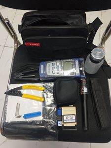 Sıcak satış Fiber optik ekleme aracı kiti SC/APC/FC bağlayıcı tipi kullanılan POE/WIFI ağ UPC bıçak hayat Cleaver yükseltilmiş çanta - Product Image 4