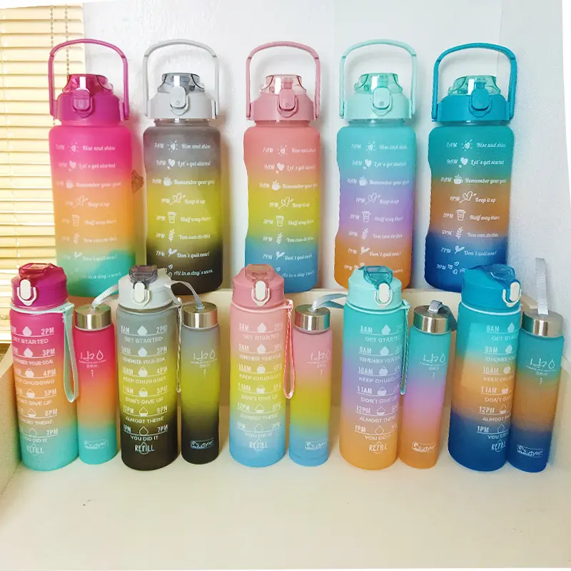 طقم 3 زجاجات مياه بلاستيكية متدرجة من المشروبات التحفيزية للأطفال البالغين زجاجة مياه رياضية