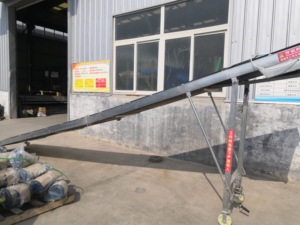 可折叠小型传送带，带防滑盒袋谷物装载传送带机 - Product Image 4