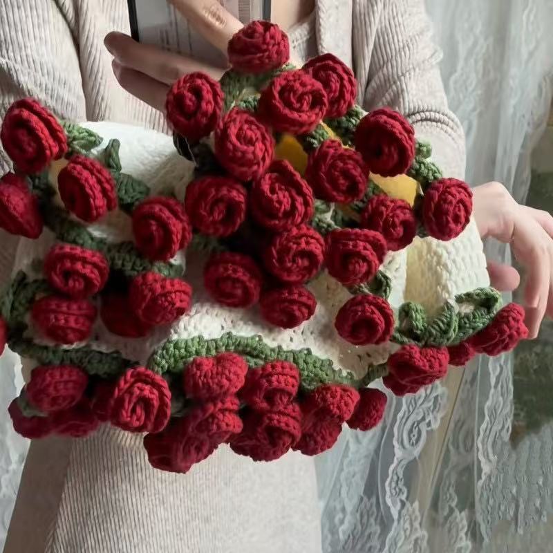 rose foncé avec couverture blanche