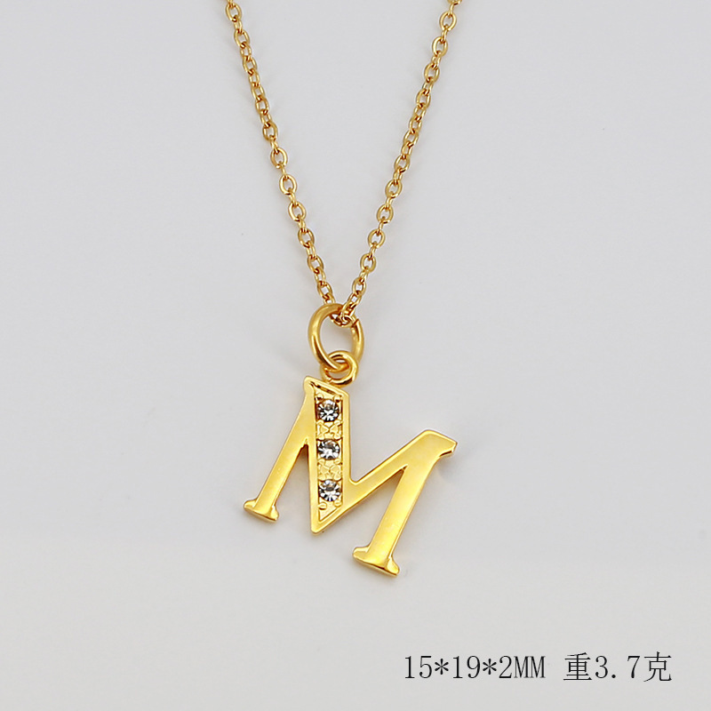 (ทอง) ตัวอักษร M (รวมสร้อยคอ)