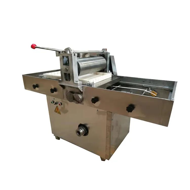 Automatic Puffed Cereal Bar Pressing Production Line Peanut Bar Machine