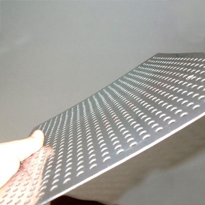 Stanz netz aus verzinktem Eisenblech Gebäudes chutz Stanz netz Balkon Perforierte Metallplatte Perforiertes Metallgitter - Product Image 2