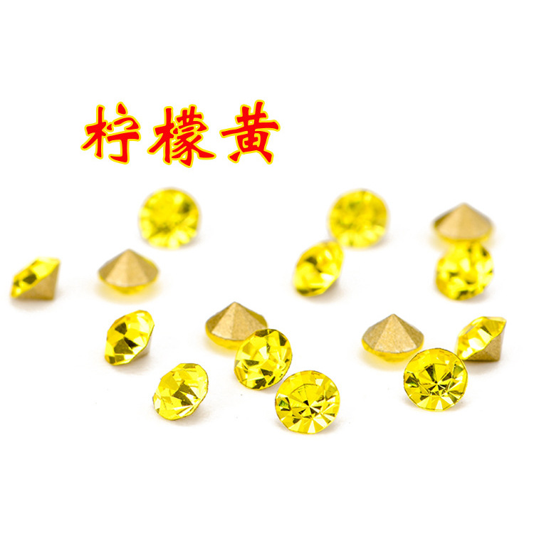 Glass pointed bottom rhinestone lemon yellow