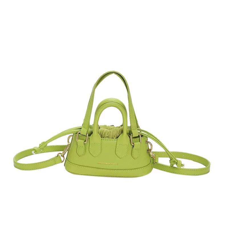 สีเขียว