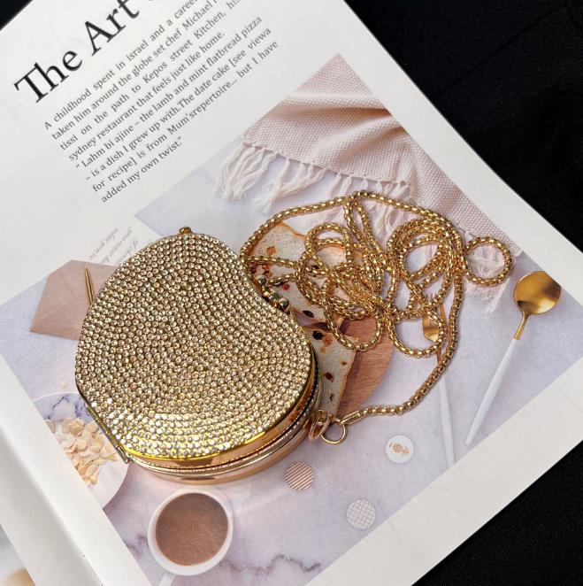 Pomme dorée petit diamant