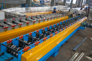 Rain Water Gutter Roll Forming <strong>Machine</strong> Rain Water Gutter Cleaning Guard Fabrication <strong>Machine</strong> Gutter <strong>Machine</strong> - Product Image 4