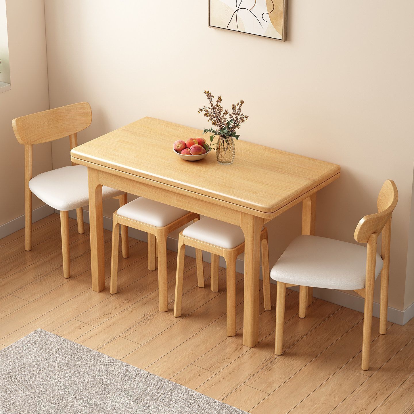 Table simple en bois naturel
