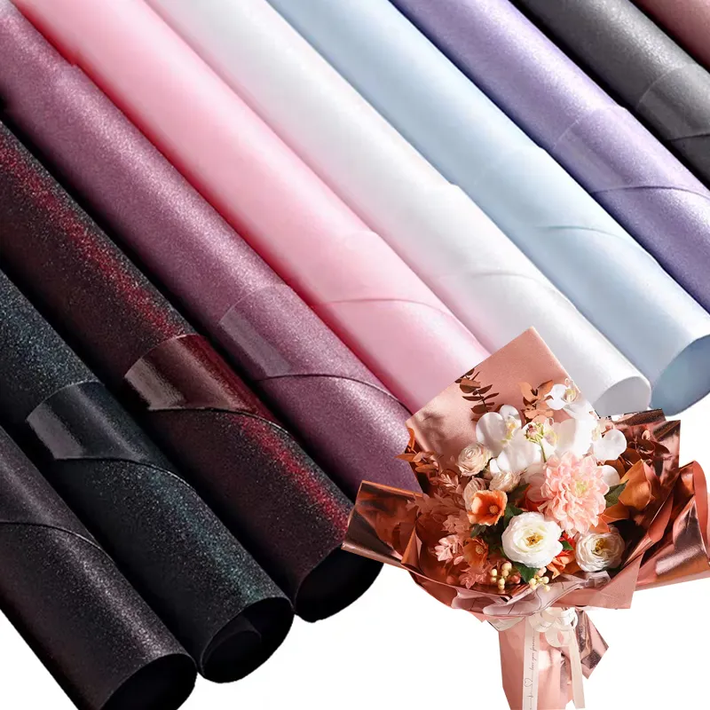 Il colore della confezione di carta da imballaggio bouquet è una ricca confezione regalo personalizzata