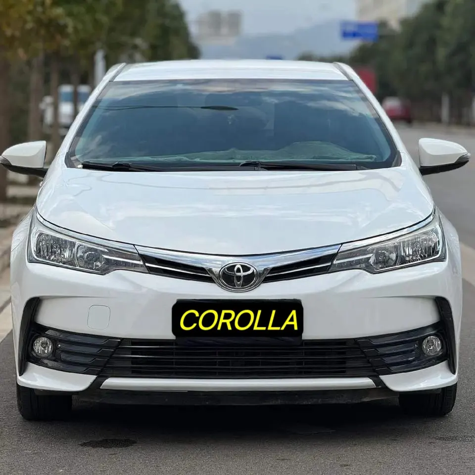 Kullanılmış araba benzinli arabalar Toyota Corolla düşük fiyat benzin aile araba klasik Sedan