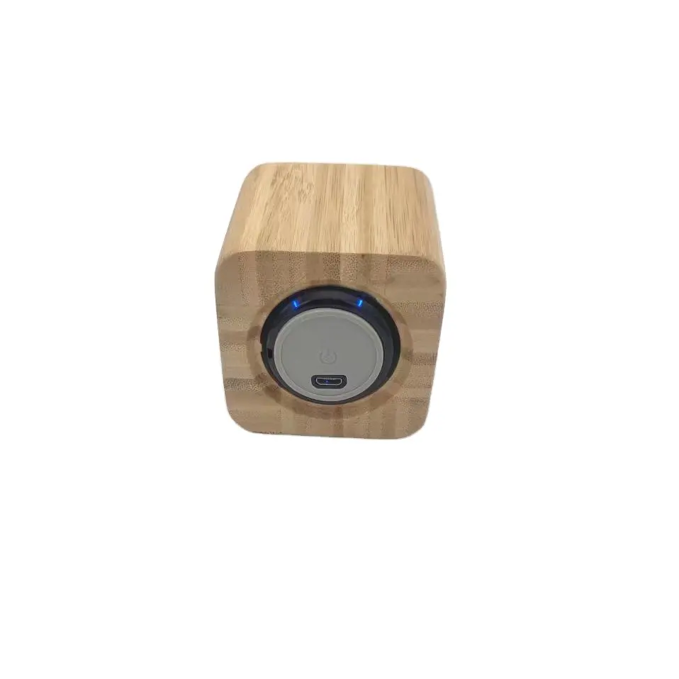Xinvo 2022 도매 최신 뜨거운 판매 미니 대나무 휴대용 무선 스피커 나무 상자 무선 블루투스 스피커