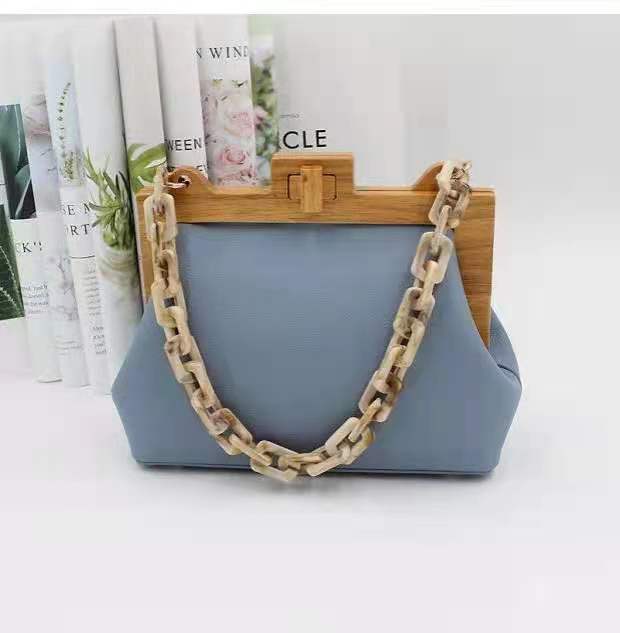 Bleu
