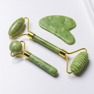 Toptan gül kuvars yüz masajı yüz araçları yeşim rulo özel Logo yüz yeşim taşı masaj rulo Gua Sha aracı seti - Product Image 4