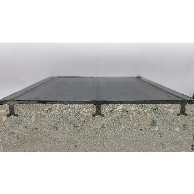 Çin yapımı ekstruder plastik t-kilit HDPE su geçirmez geomembran polietilen beton astar levha üretim hattı makinesi bitki