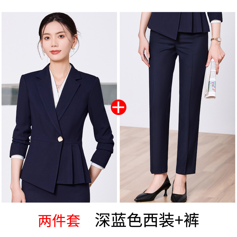 Two-piece suit, dark blue trousers