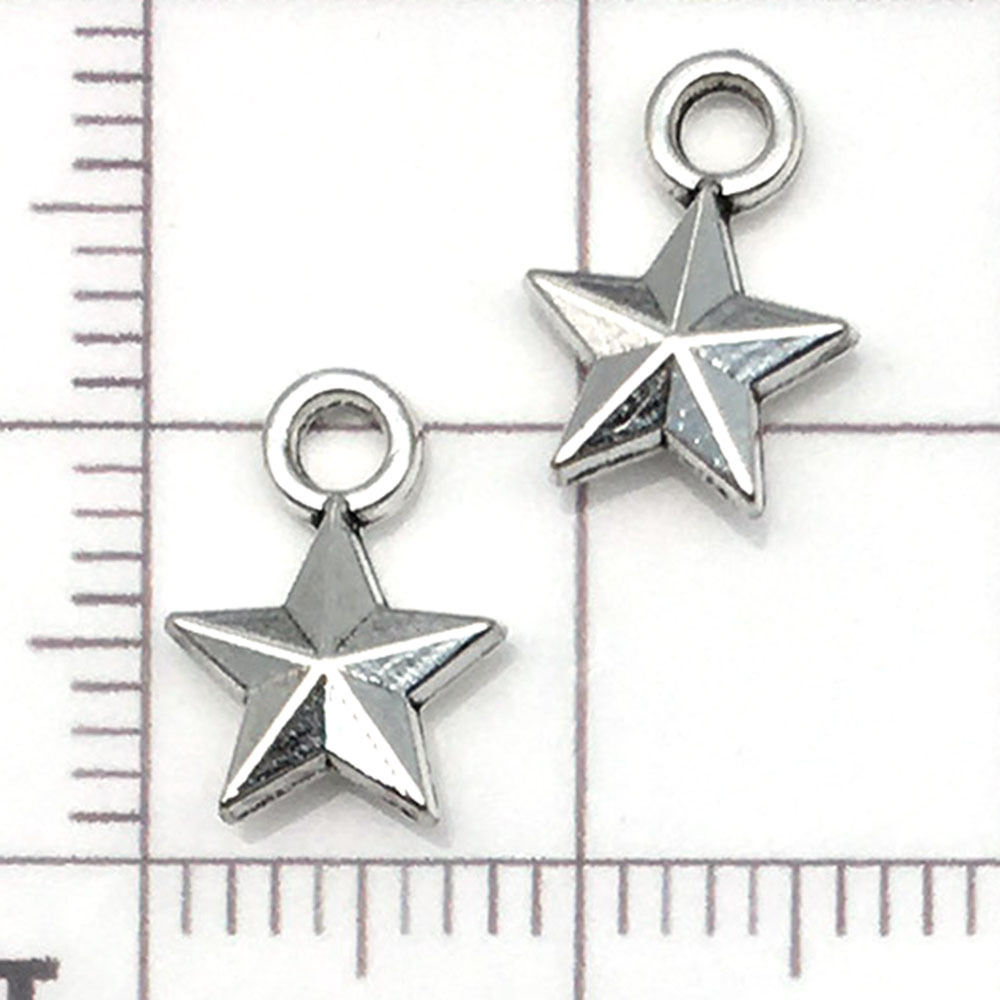 One antique silver five-pointed star - 0.4g - 8*11mm - 5082