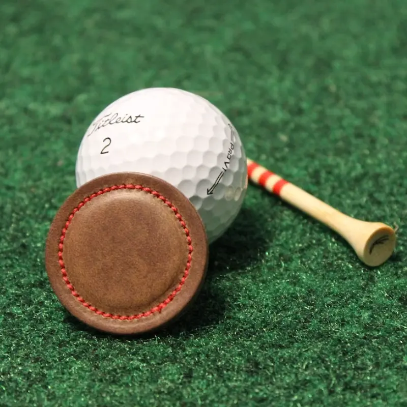 Leder Golfball Marker Tragbare Outdoor Custom Golfball Marker Personal isierte Golf Geschenke