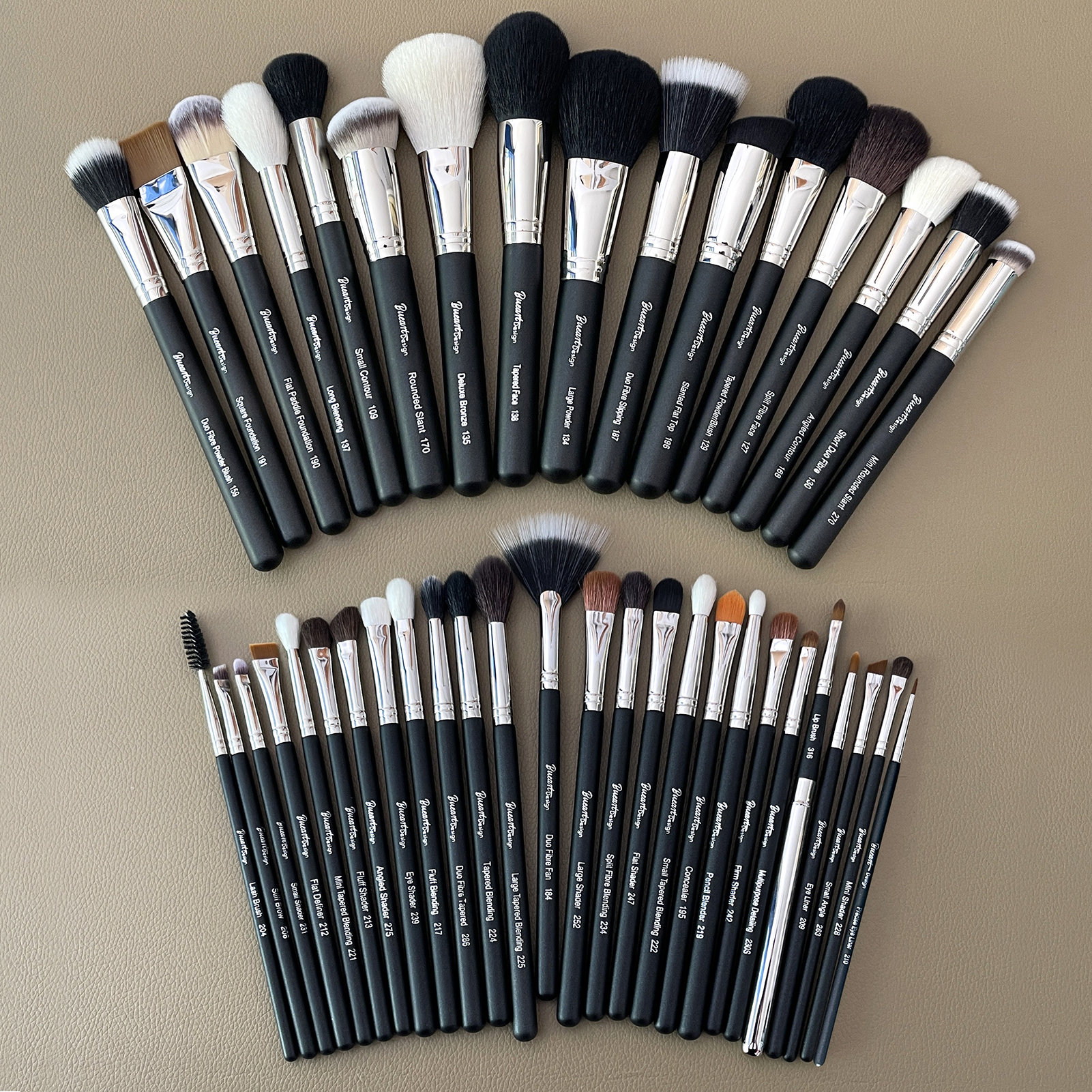 30pcs black wood handle