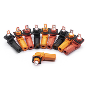 Conectores de almacenamiento de baterías de energía para una conexión paralela eficiente en sistemas de energía renovable - Product Image 4