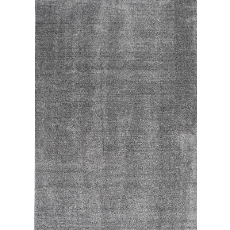 Gris oscuro