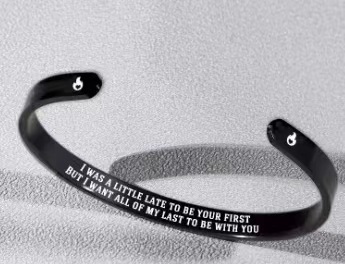 Bracelet noir Flare plaqué (le plaquage prend trois jours)