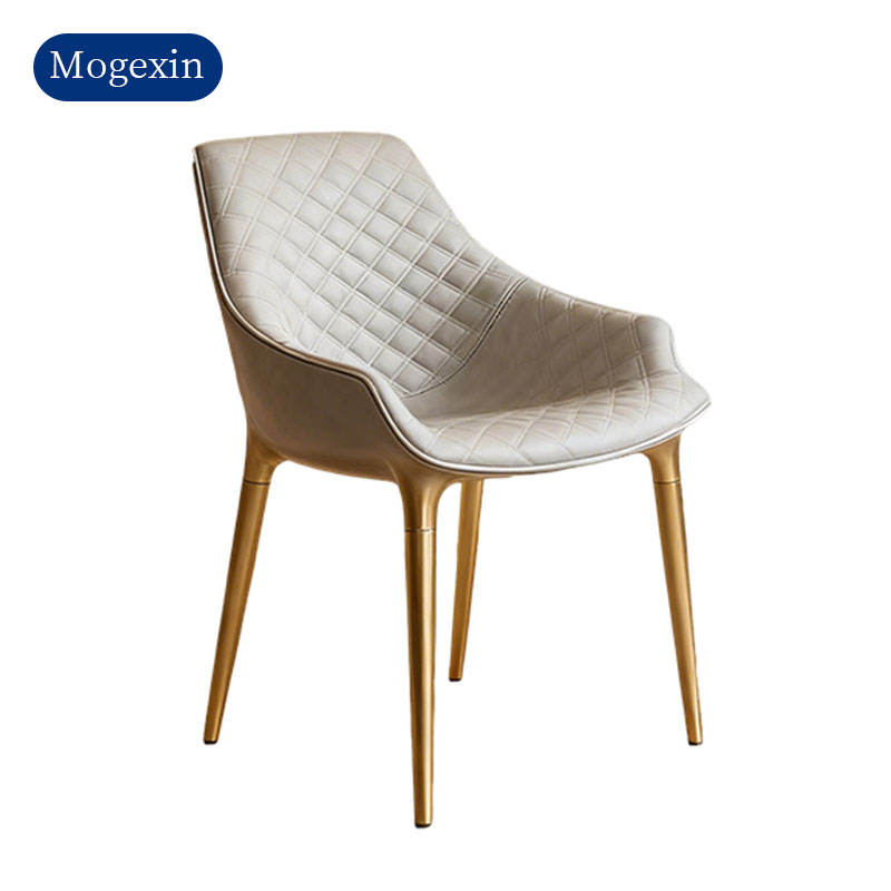 สีเทาเข้ม