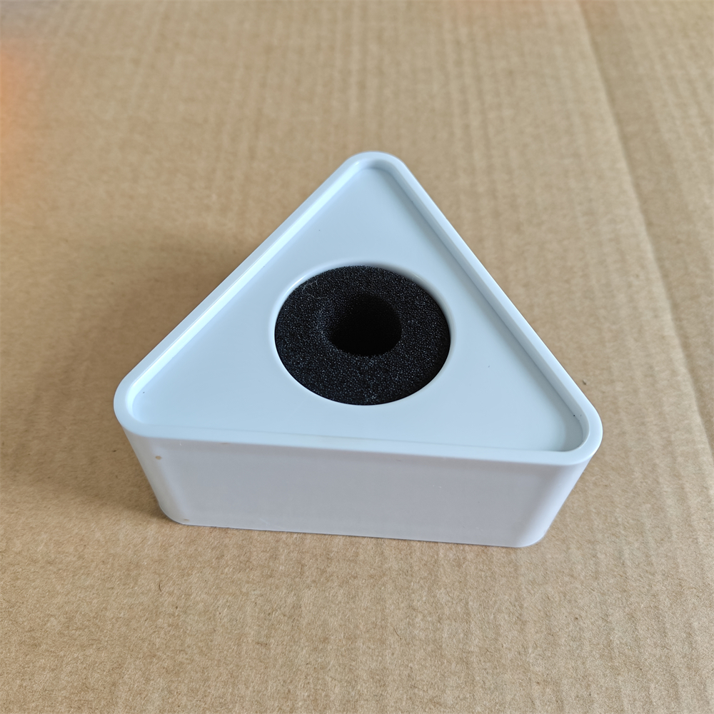 Triangle White