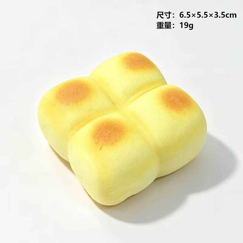 Pan de cuatro bollos