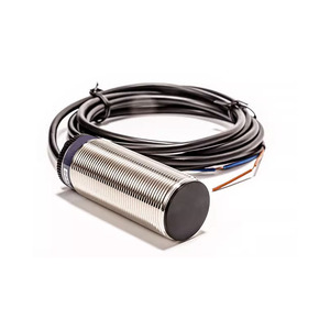 BXUAN XSA-V11801交流/DC速度传感器双线24V/110V/220V IP68感应式接近开关产品类别接近传感器 - Product Image 1