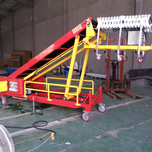 Industria logística Contenedor móvil automatizado Camión Correa Descarga Transportador de rodillos flexible Transportador de correa telescópica - Product Image 1
