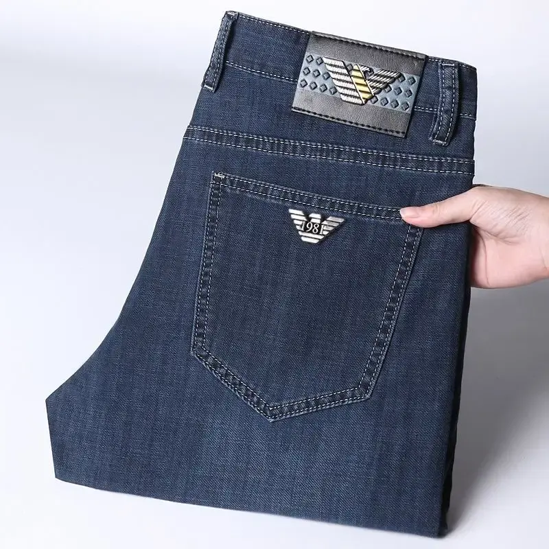 Pantaloni dritti di moda jeans lavati comodi di alta qualità blu personalizzati in fabbrica all'ingrosso