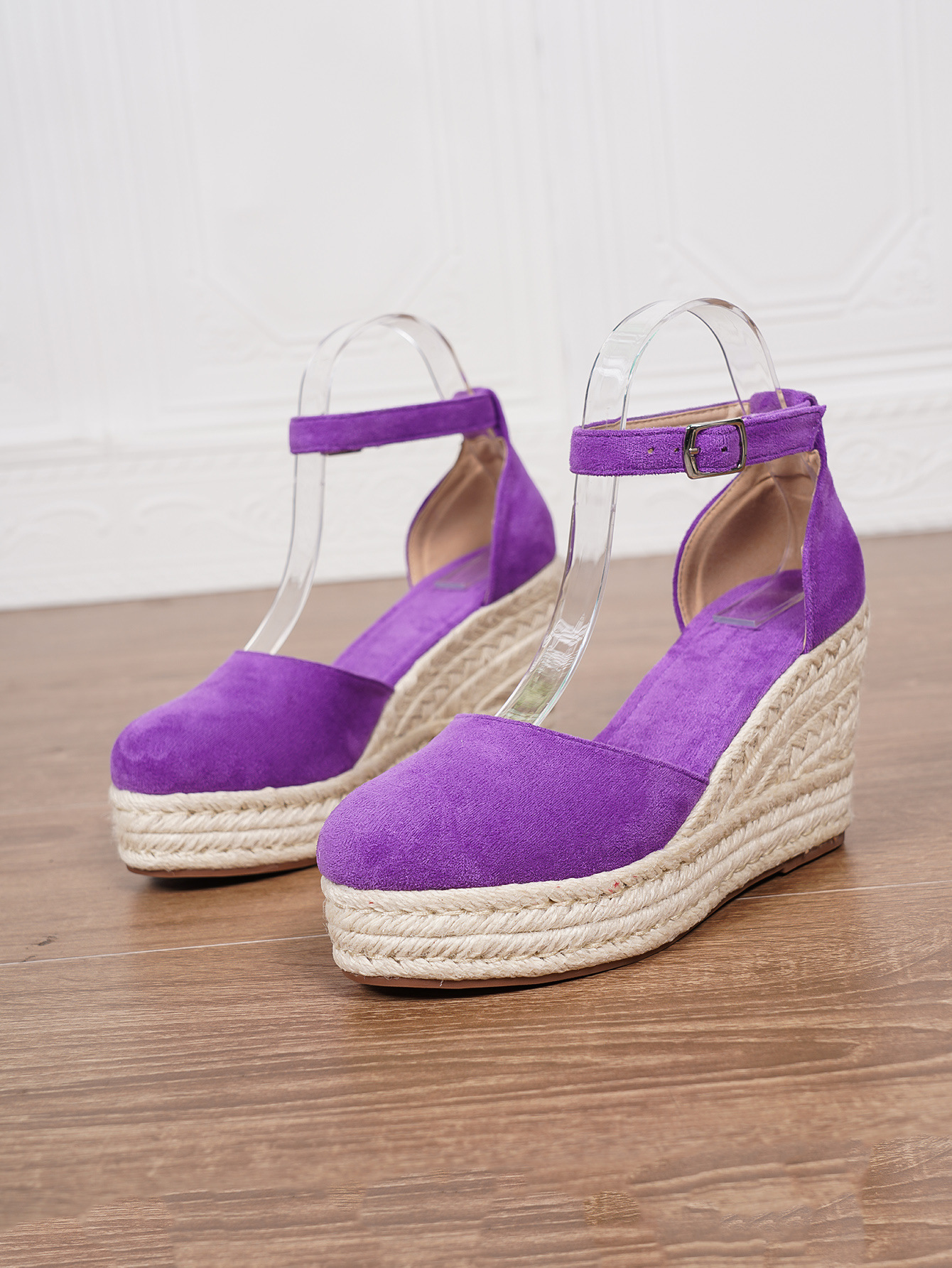 Violet foncé coloré