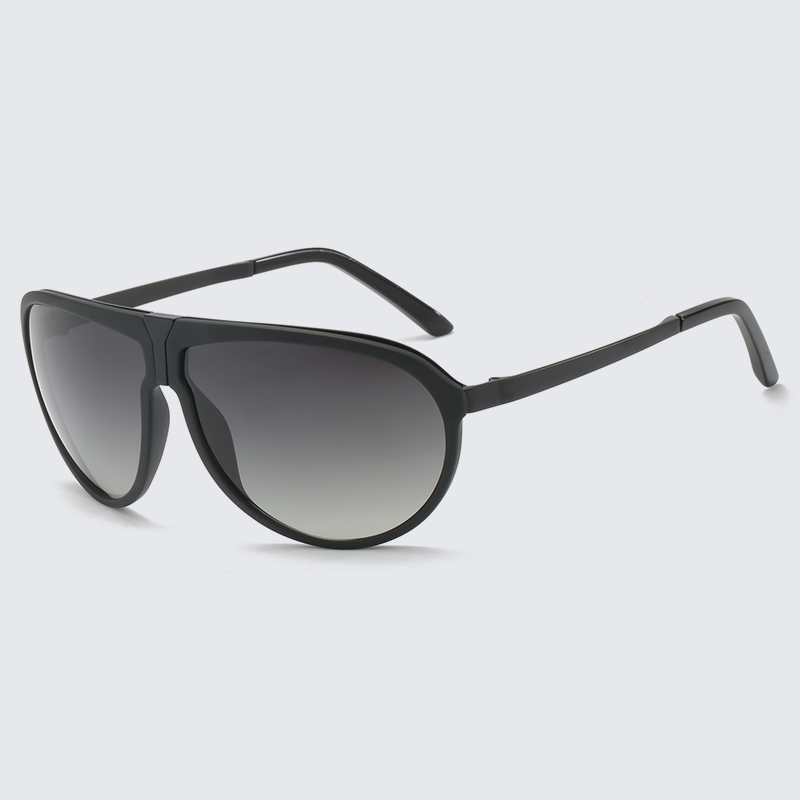Black+gradient gray