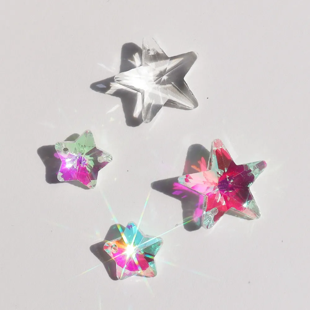 Commercio all'ingrosso prisma cristallo serie di natale a forma di stella pietra fantasia K9 creazione di gioielli con strass di vetro