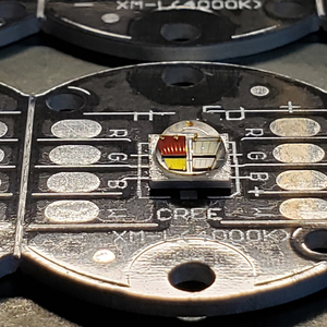 Leiterplatte hersteller kunden spezifische elektronische Leiterplatte Leiterplatte LED RGB W 5W Leiterplatte einseitiges Leiterplatten-LED-Modul mit Linse - Product Image 1