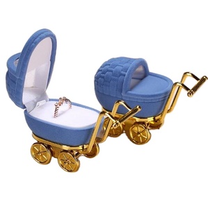 carriage ring box