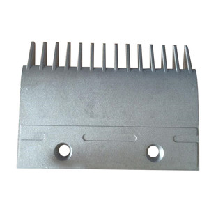 Yürüyen merdiven tarak plakası alüminyum sağ <span class=keywords><strong>YS017B313</strong></span>