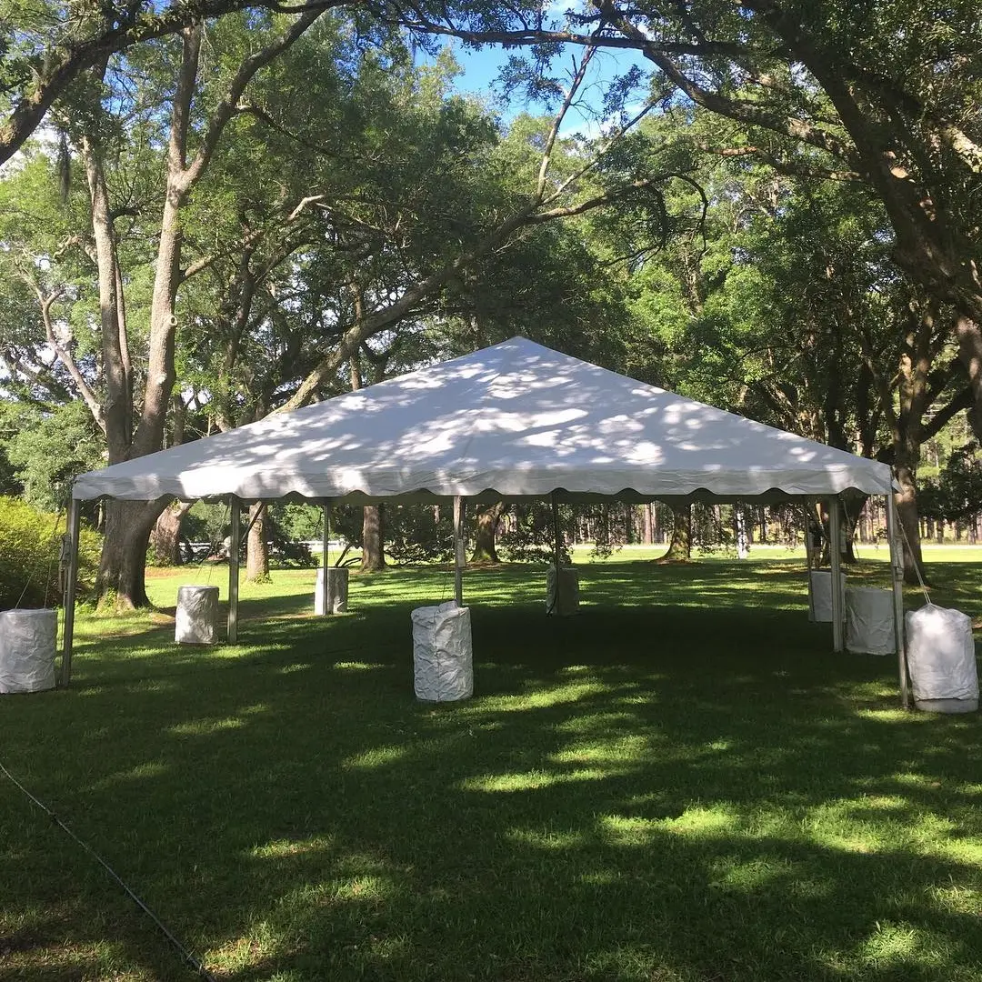 Grande tenda da esterno 20'x20 'classica per feste grande tenda tenda da matrimonio resistente Gazebo esterno riparo per eventi in vendita