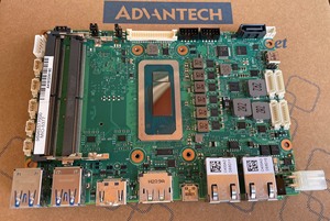 <strong>Advantech</strong> MIO-5377 Customizable Industrial <strong>Computer</strong> Fanless <strong>Embedded</strong> System for Server &amp; <strong>Computer</strong> Applications - Product Image 3