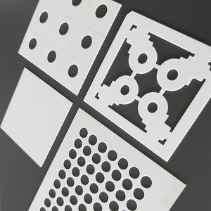 Multi-Functional <strong>Laser</strong> <strong>Cutting</strong> <strong>Machine</strong> for <strong>Cutting</strong> 99 Alumina Ceramic <strong>Cover</strong> Plate