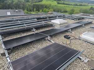 蓝森顶级销售欧盟市场8KW 10KW 12KW 15KW 20KW 30KW功率逆变器混合逆变器带Wifi监视器