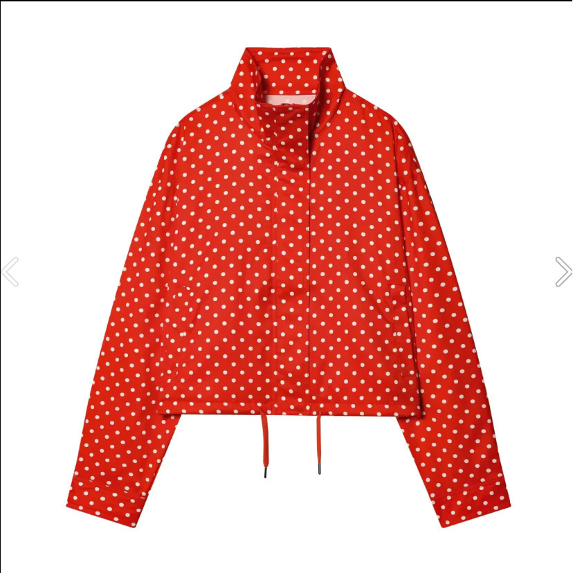 เสื้อโค้ทสีแดง
