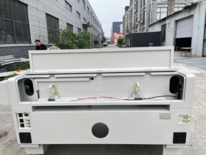 Máquina enrutadora CNC compacta para proyectos pequeños con fácil configuración y operación para fabricantes de bricolaje - Product Image 6