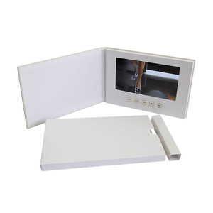 Tùy chỉnh Linen hộp cuốn Sách bìa cứng kỹ thuật số IPS màn hình LCD <span class=keywords><strong>video</strong></span> Brochure 7 inch 10 inch hiển thị <span class=keywords><strong>video</strong></span> trình bày thư mục - Product Image 5