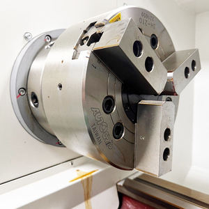 Máquina de torno automático CNC de fabricación en fábrica, máquina de torneado de torno cnc CK6140 con controlador GSK de eje C a la venta - Product Image 5