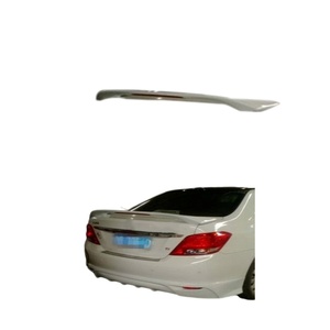 Araba parçaları ABS malzeme arka bagaj kanat Spoiler BYD <span class=keywords><strong>Suree</strong></span> için ışık ile