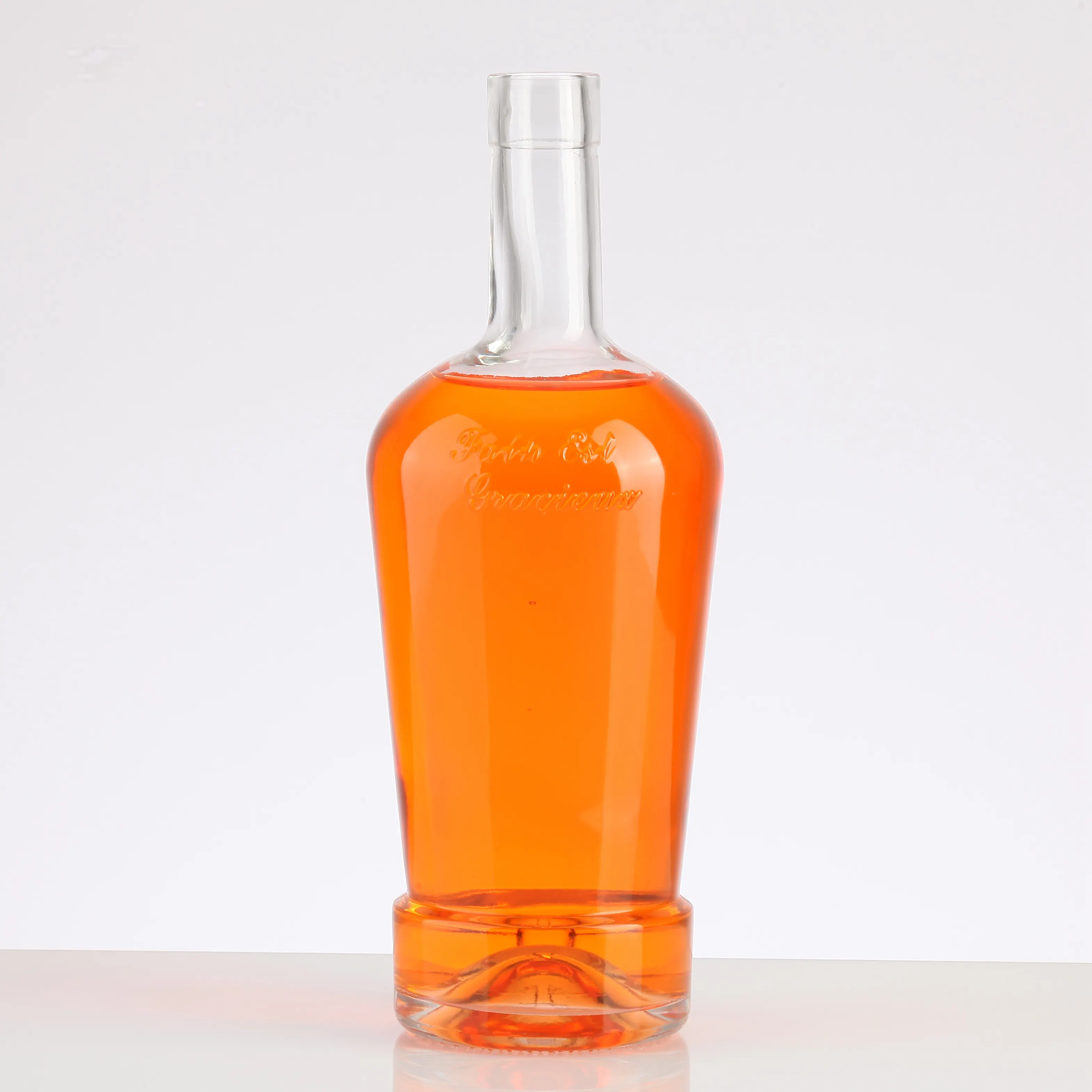 Bottiglia di Vodka di Whisky vuota di prezzo di fabbrica bottiglia di vetro di Vodka d'uva personalizzata